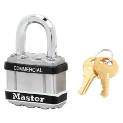 Outlet Master Lock Laminated Padlock