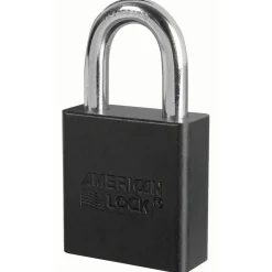 Clearance Master Lock Solid Body Padlock