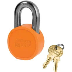 Best Master Lock Solid Body Padlock