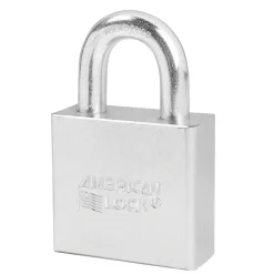 Outlet Master Lock Solid Body Padlock